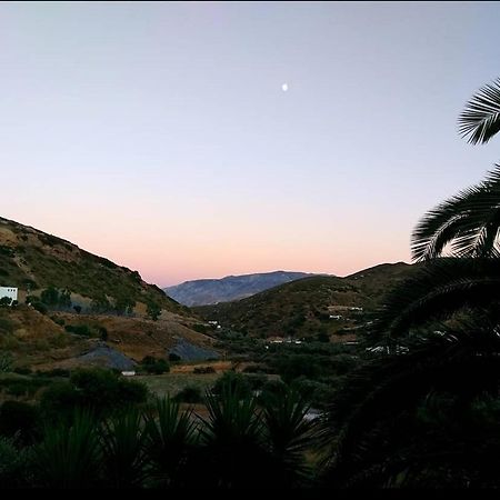 Mavrikou Helen Apartments Skyros Esterno foto
